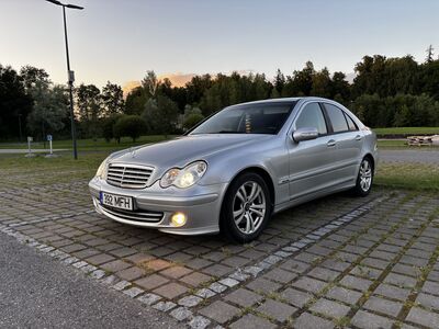 Mercedes c180 (reg makstud)
