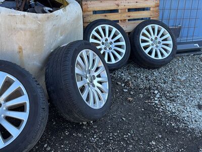 Opel R18 valuveljed ja rehvid