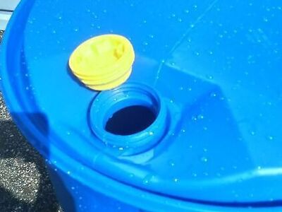 Plastikust tünn 220L