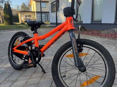Scott lasteratas 16”
