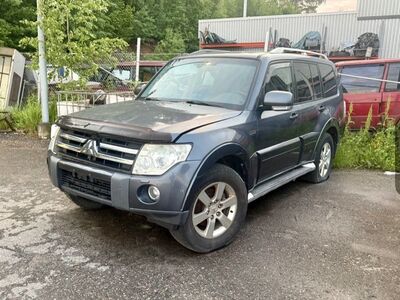 Mitsubishi pajero