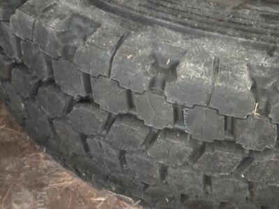 INDUSTRIAALREHVID BRIDGESTONE V-STEEL SNOW WEDGE