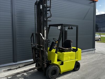 Clark DPM17 diiseltõstuk
