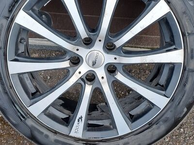 VW Touareg 20" veljed rehvidega