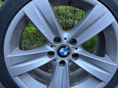 Диски Bmw с летней резиной 18”