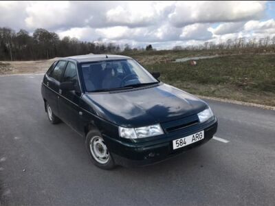 Lada 2002