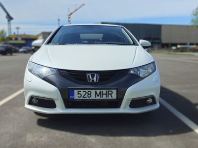 Honda Civic 5D Elegance 1.8 VTEC 104kW