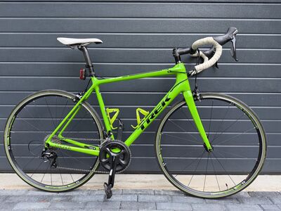 Trek maanteeratas
