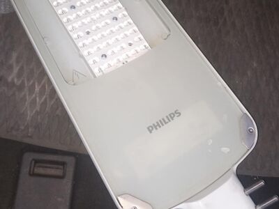 Led valgusti