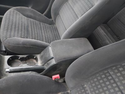 VW Passat B5.5 varuosad - käetugi, tulede lüliti