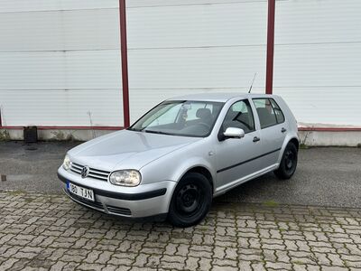 Volkswagen golf 1.4. Üv 01.2027