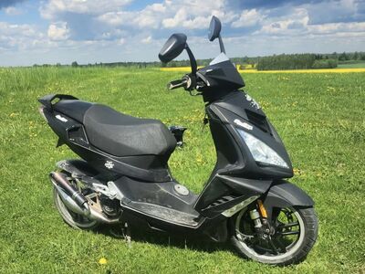 Peugeot Speedfight 2014