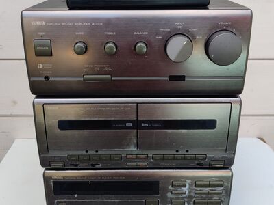 Yamaha mini HiFi keskus