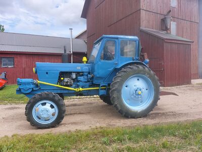 Traktor MTZ-52L + VINTS