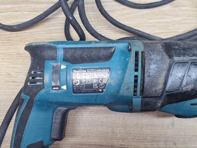 PUURVASAR MAKITA HR2630