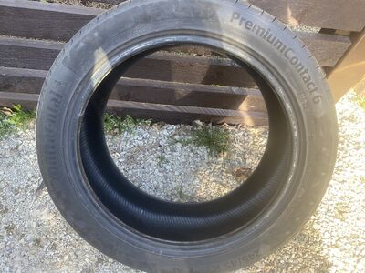 Suverehvid Continental Premiumcontact 6 245/45/19