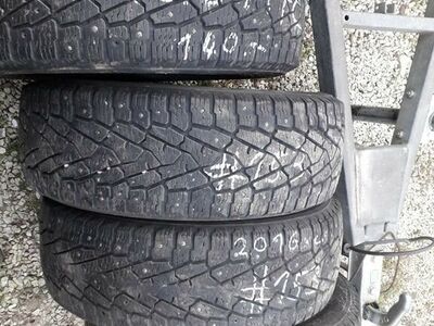 215/60/R17C Nokian naastrehvid 4tk