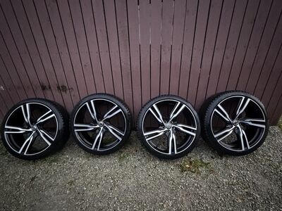Volvo 21” 5-Double Spoke Diamond Cut