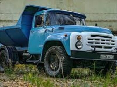 Zil veoauto Mtz mootoriga