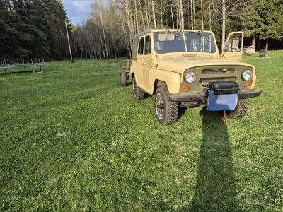 UAZ 31512