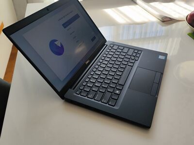 Äriklassi sülearvuti Dell Latitude 7390 Touch 4G
