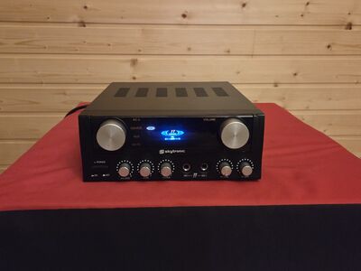Kompaktne võimendi Skytronic Karaoke