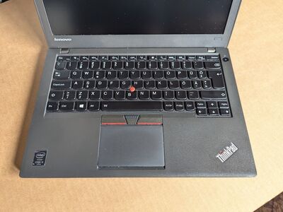 Lenovo X250