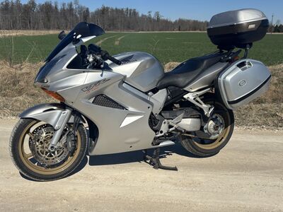 Honda VFR800