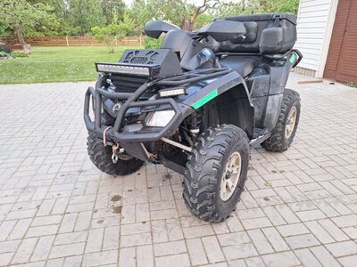 Can-Am Outlander 800