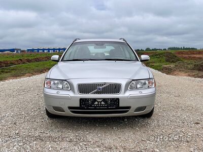 Volvo V70 2.4 R5 D5 136kW