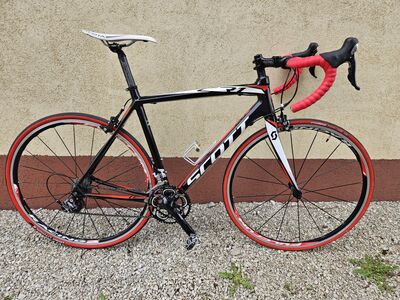 Maanteeratas SCOTT CR1