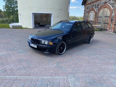 BMW E39 3.0 142kw