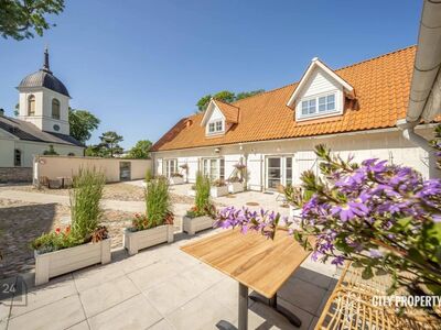 ELEGANTNESISUSTATUDVERANDAKAUGJUHITAV SÜSTEEM