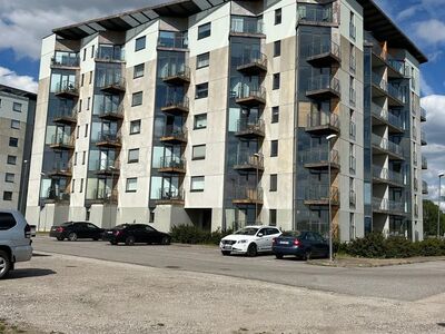 MODERNNE STUUDIOKORTER PÄRNU JÕE ÄÄRES!