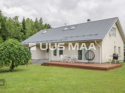 Kena kodu metsa ääres!