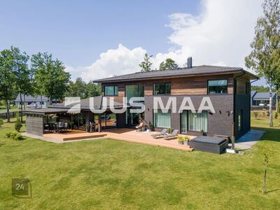 Müüa moodne ja energiatõhus eramu hinnatud elurajoonis!