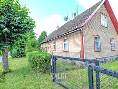 Müüa majaosa Põltsamaa linnas
