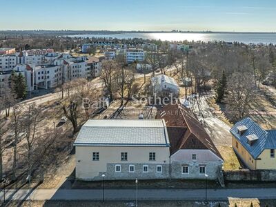 Viimsi mõisa ajalooline tall-tõllakuur!