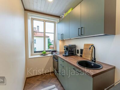 VÄRSKELT RENOVEERITUD  JA MÖBLEERITUD KORTER