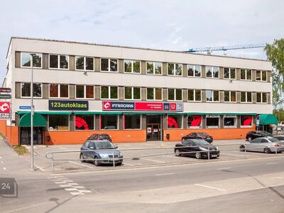 Üürile anda kütteta laopind Akadeemia teel