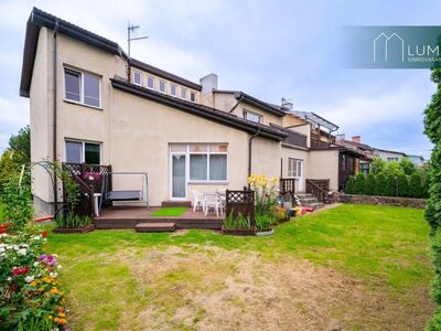 Avar otsaboks privaatse aiaga – 252,9 m²
