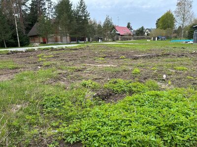 Elamumaa hinnatud mereäärses Eisma külas