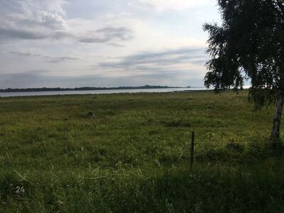 Merevaatega kinnistu Läänemaal