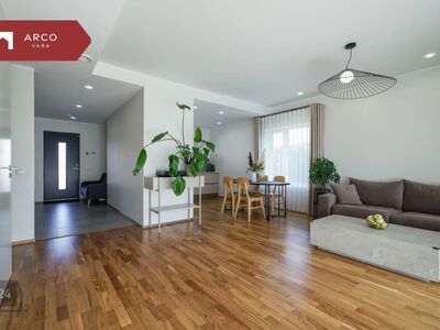 Müüa stiilne ja energiasäästlik kodu rohelises Alliku külas