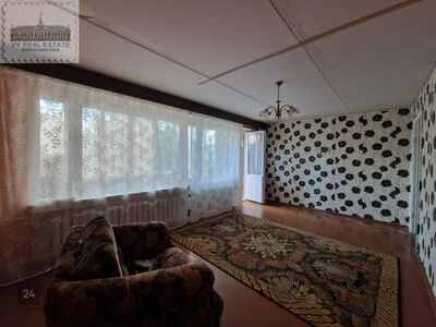 Müüa 1-toaline korter (36,8 m²) 9-korruselise maja 3-dal korrusel aadressil Kangelaste prospekt 9