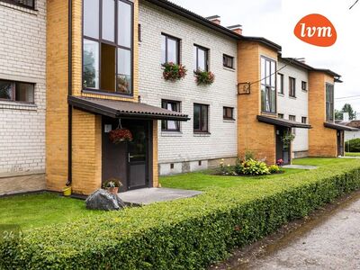 Pakkumises kahetoaline ahiküttega korter, Vändra alevis!