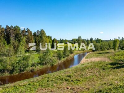 Jänesekäpa – privaatne jõekaldaga maatükk looduse keskel