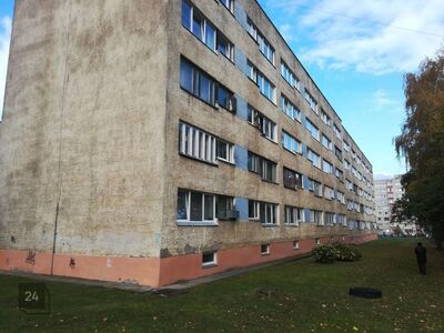 Oksjon: 1 tuba, Narva, Pähklimäe tn 7-36