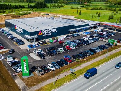 Kaubanduspind Rapla Prisma keskuses