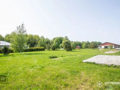 KINNISTU 

 Müüa suur kinnistu Vanamõisa külas, Saue vallas